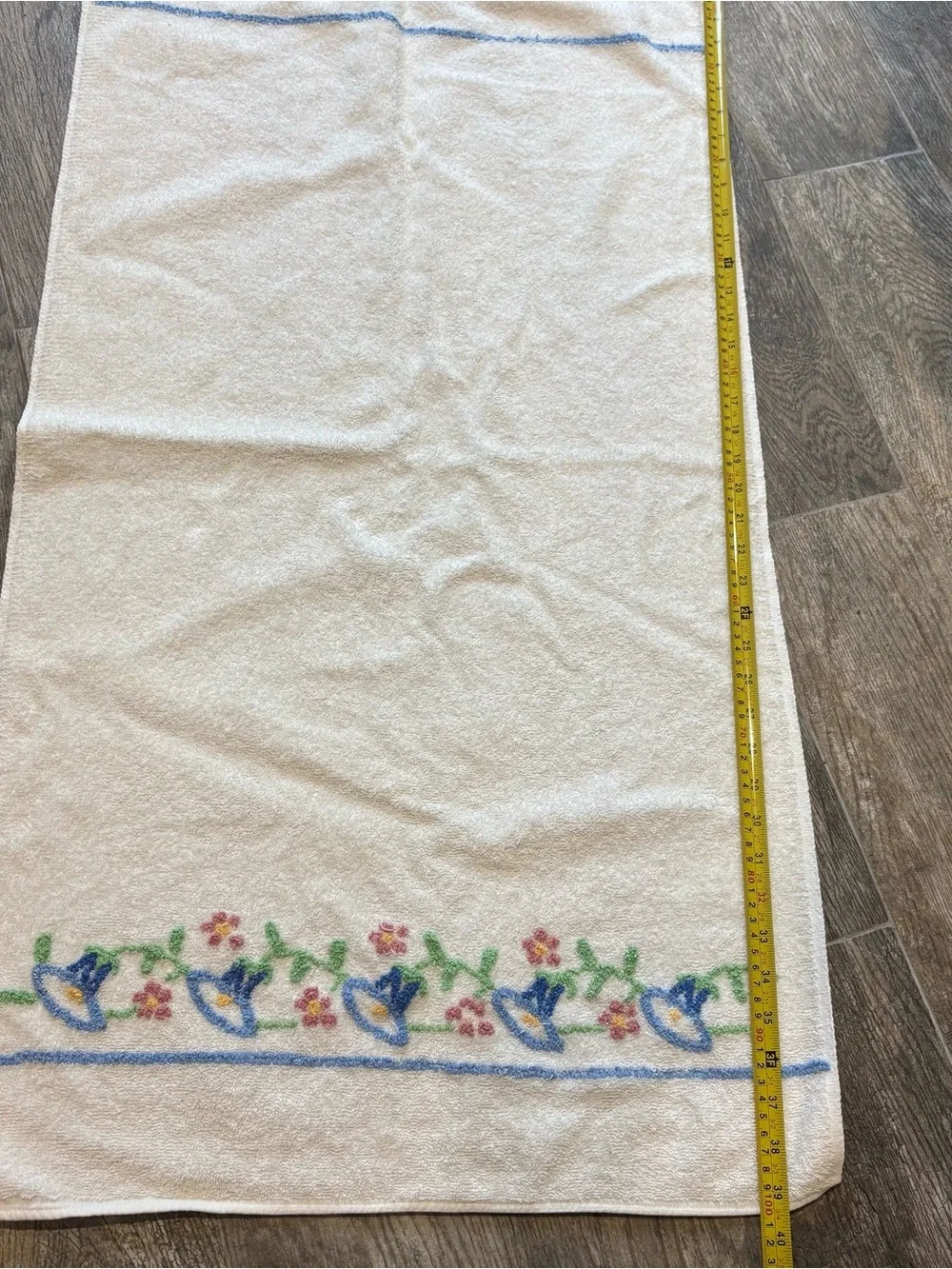 VTG Martex Floral Towel Set Tulips 2 Bath, 2 Hand, 2 Washcloths Made In USA MCM